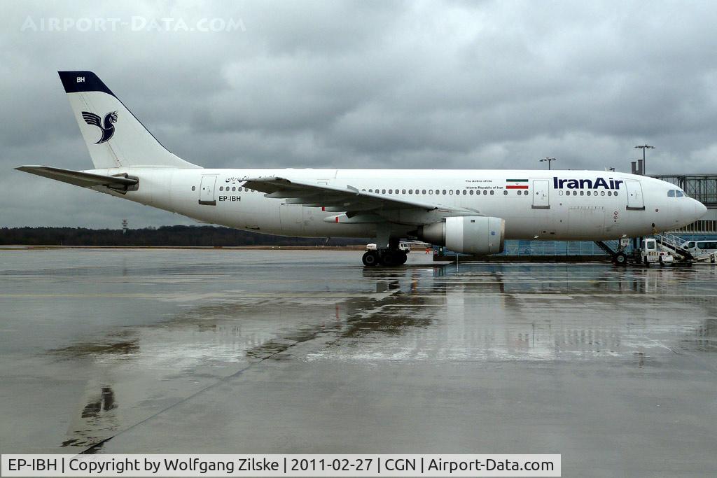 EP-IBH, 1984 Airbus A300B4-203 C/N 302, visitor