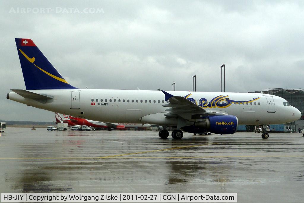 HB-JIY, 2000 Airbus A320-214 C/N 1171, visitor