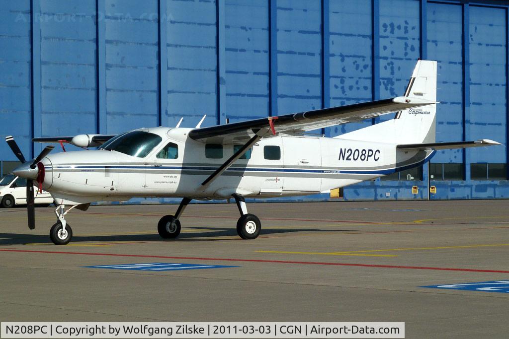 N208PC, 2002 Cessna 208B Grand Caravan C/N 208B0986, visitor