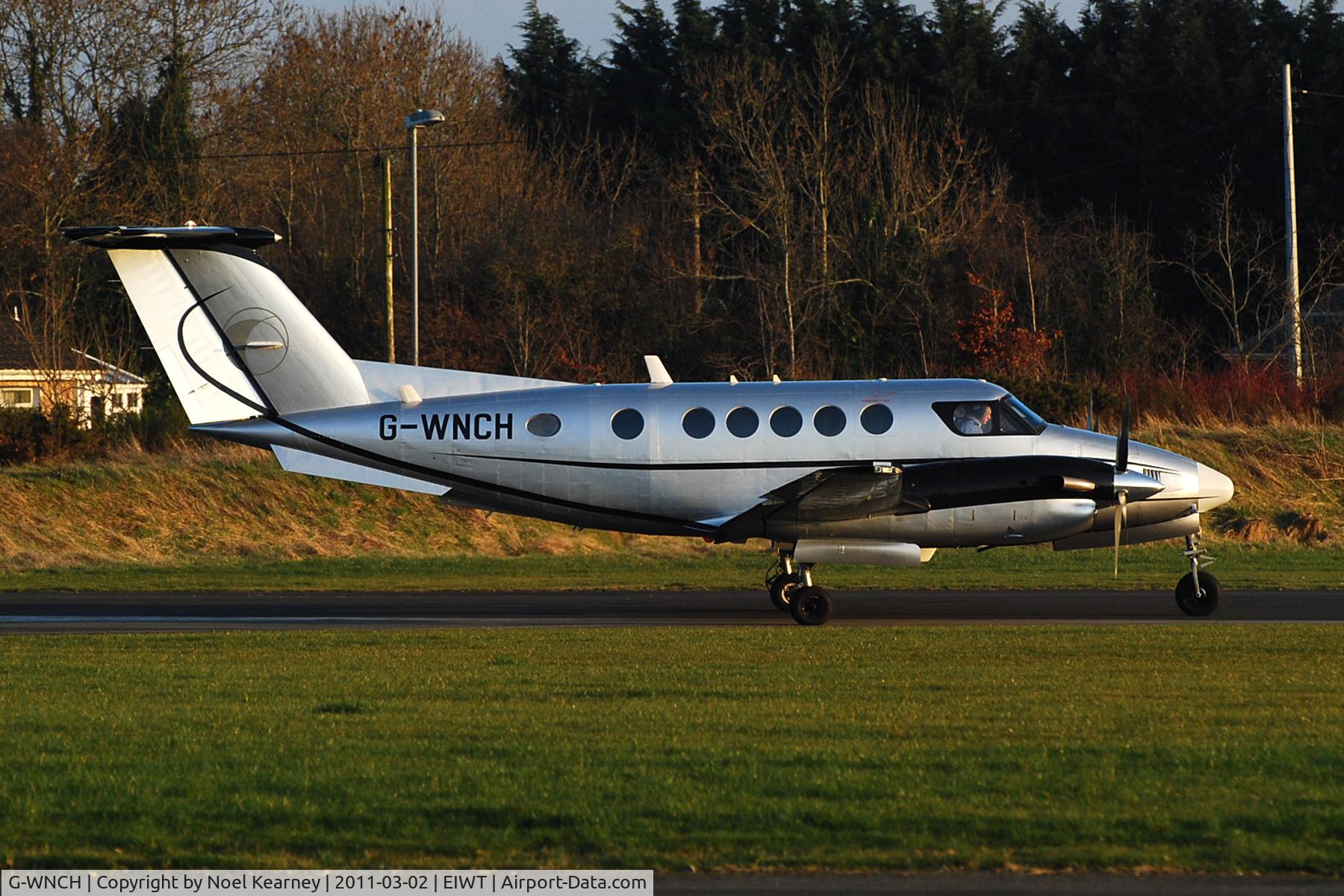 G-WNCH, 1986 Beech B200 Super King Air King Air C/N BB-1259, Operated by SYNERGY Aviation