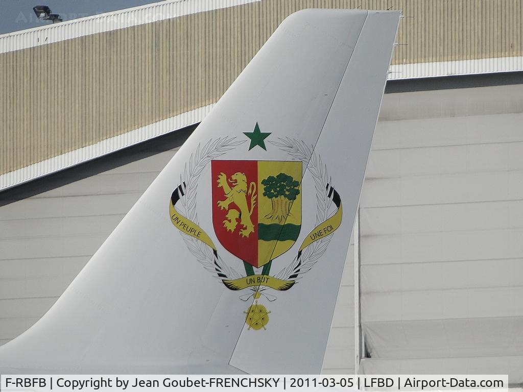 F-RBFB, 2001 Airbus ACJ319 (A319-115/CJ) C/N 1556, République du Sénégal