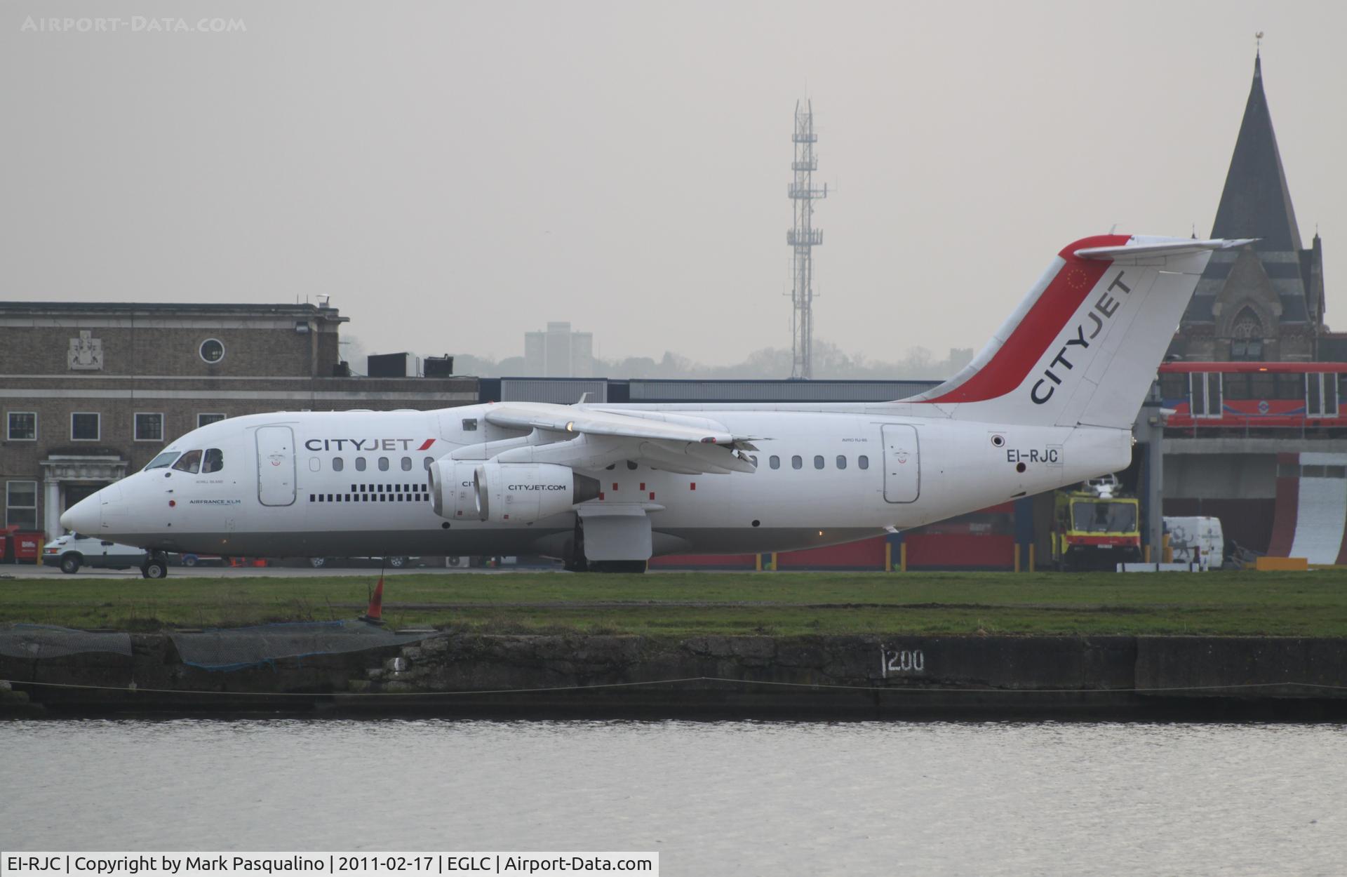 EI-RJC, 1998 British Aerospace Avro 146-RJ85 C/N E.2333, British Aerospace AVRO 146-RJ85