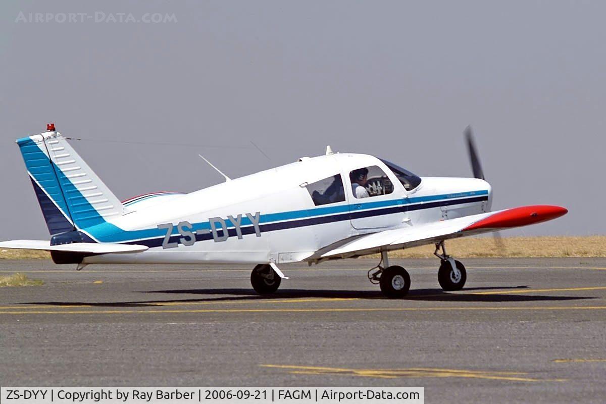 ZS-DYY, Piper PA-28-140 Cherokee C/N 28-20273, Piper PA-28-140 Cherokee [28-20273] Rand~ZS 21/09/2006