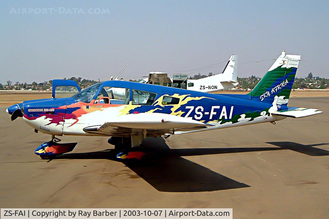 ZS-FAI, Piper PA-28 Cherokee 235 C/N 28-10906, Piper PA-28-235 Cherokee B [28-10906] Brakpan~ZS 07/10/2003.