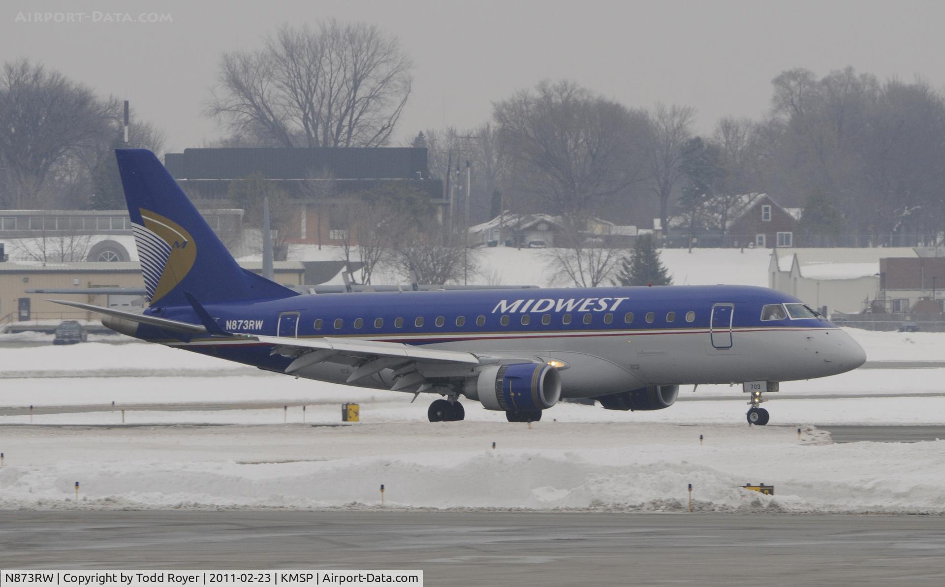 N873RW, 2006 Embraer 170SU (ERJ-170-100SU) C/N 17000144, Midwest