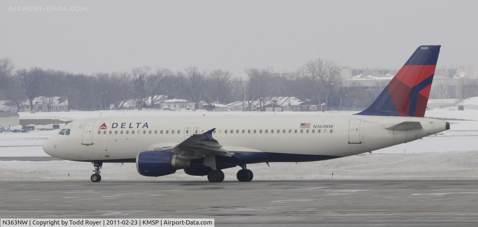N363NW, 1998 Airbus A320-212 C/N 0923, Delta