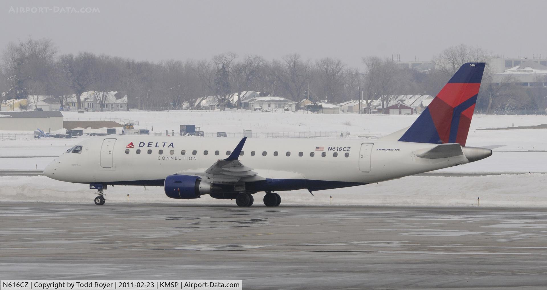 N616CZ, 2008 Embraer 175LR (ERJ-170-200LR) C/N 17000209, Delta