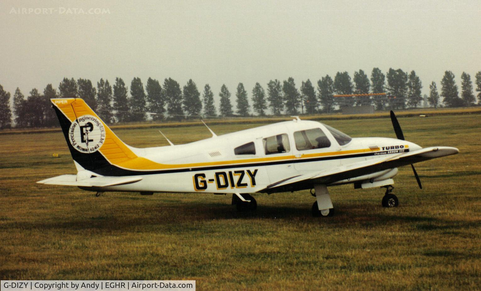 G-DIZY, 1977 Piper PA-28R-201T Cherokee Arrow III C/N 28R-7703401, In an earlier col scheme
