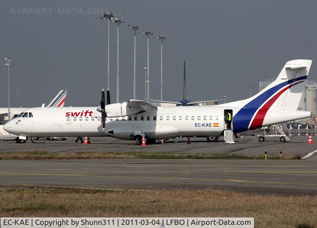 EC-KAE, 1990 ATR 72-102 C/N 192, Parked at the old terminal...