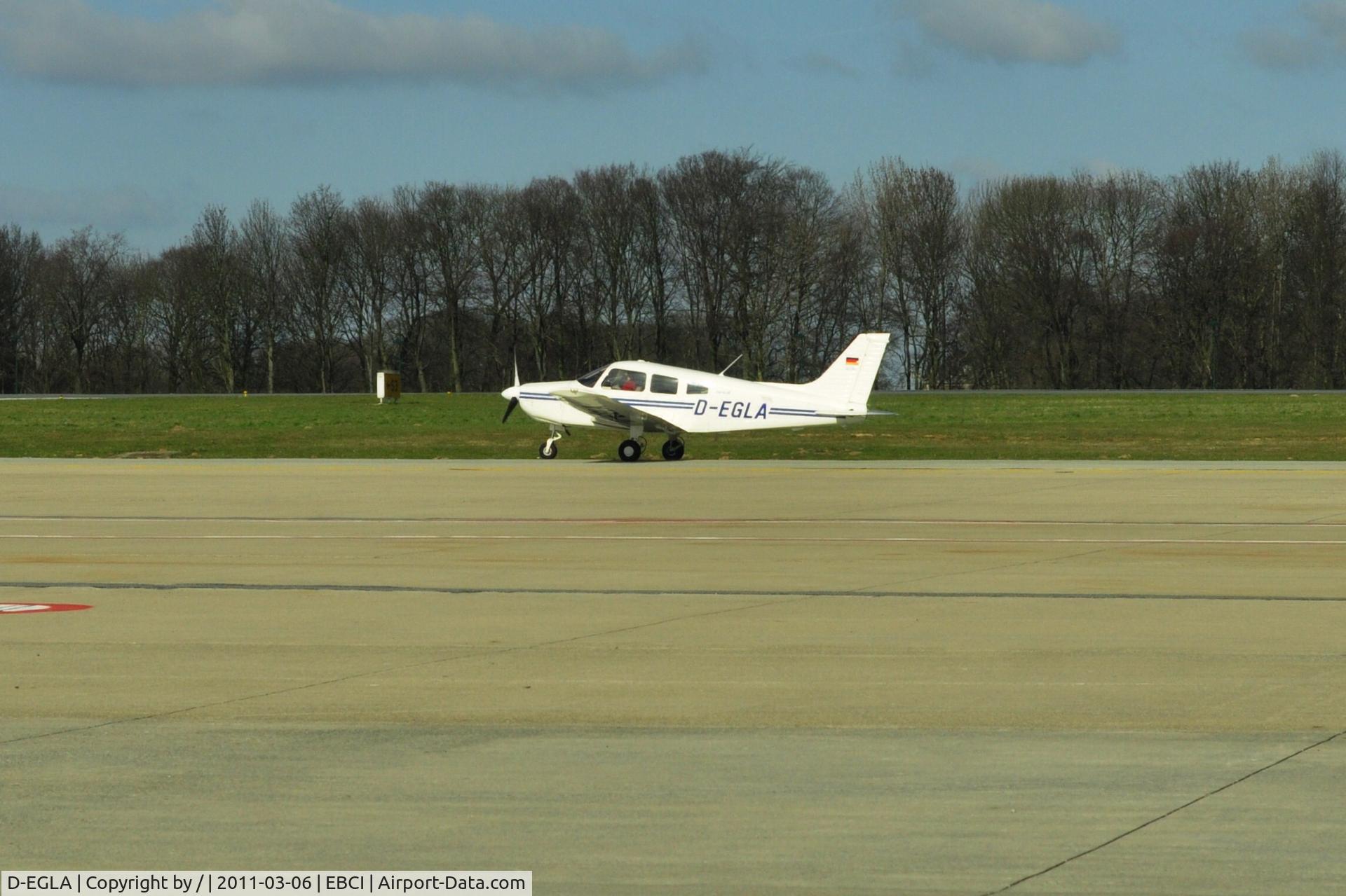 D-EGLA, 2005 Piper PA-28-161 Warrior III C/N 2842251, /