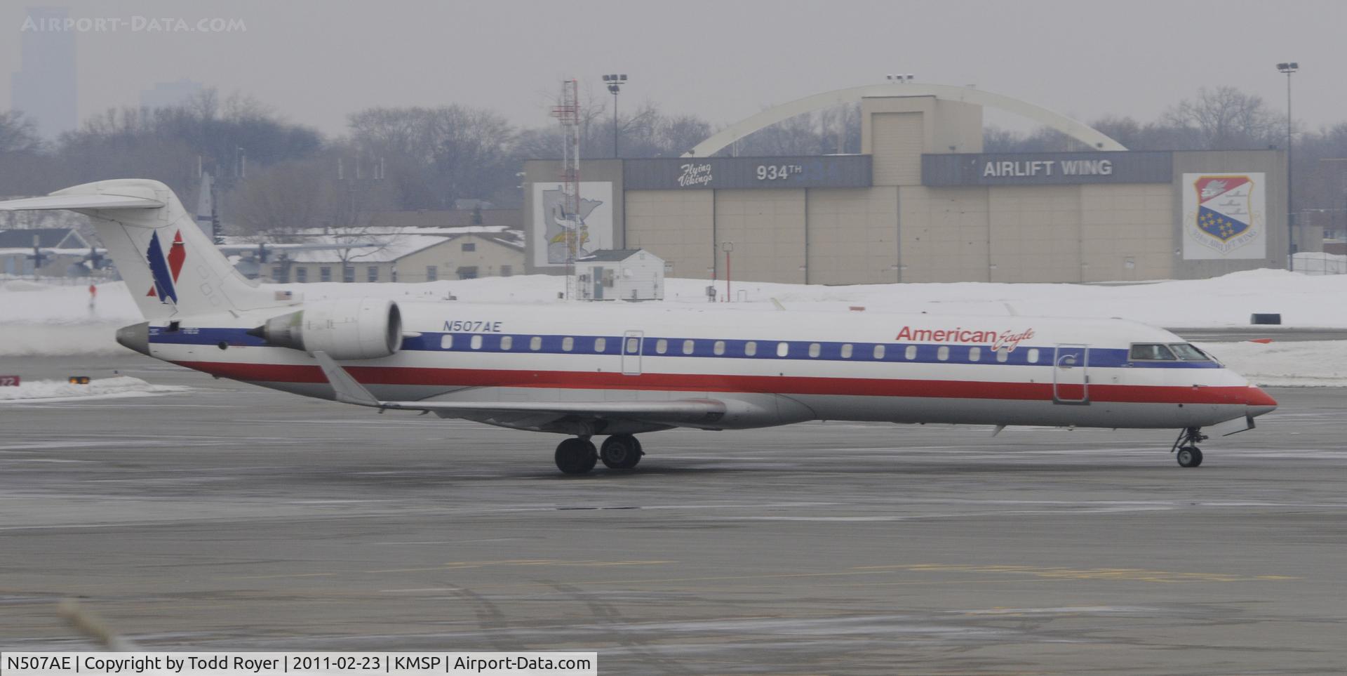 N507AE, 2002 Bombardier CRJ-701 (CL-600-2C10) Regional Jet C/N 10059, American