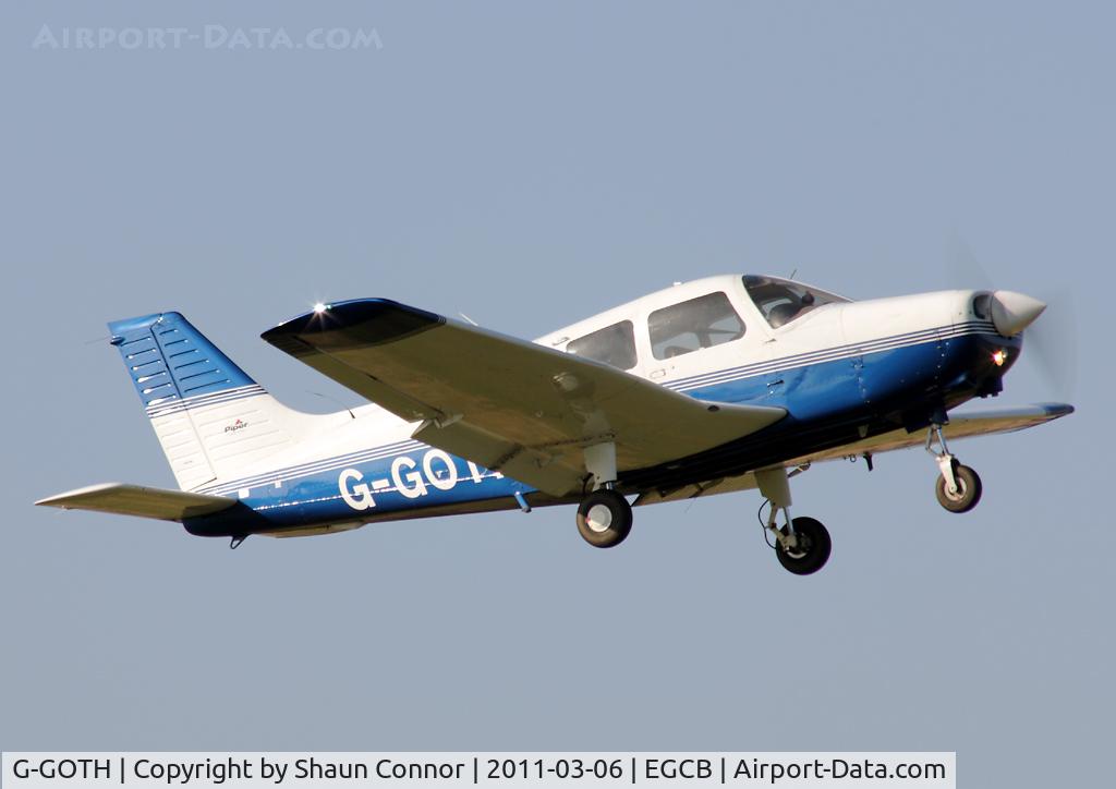 G-GOTH, 2004 Piper PA-28-161 Warrior III C/N 2842208, Flight Academy Barton