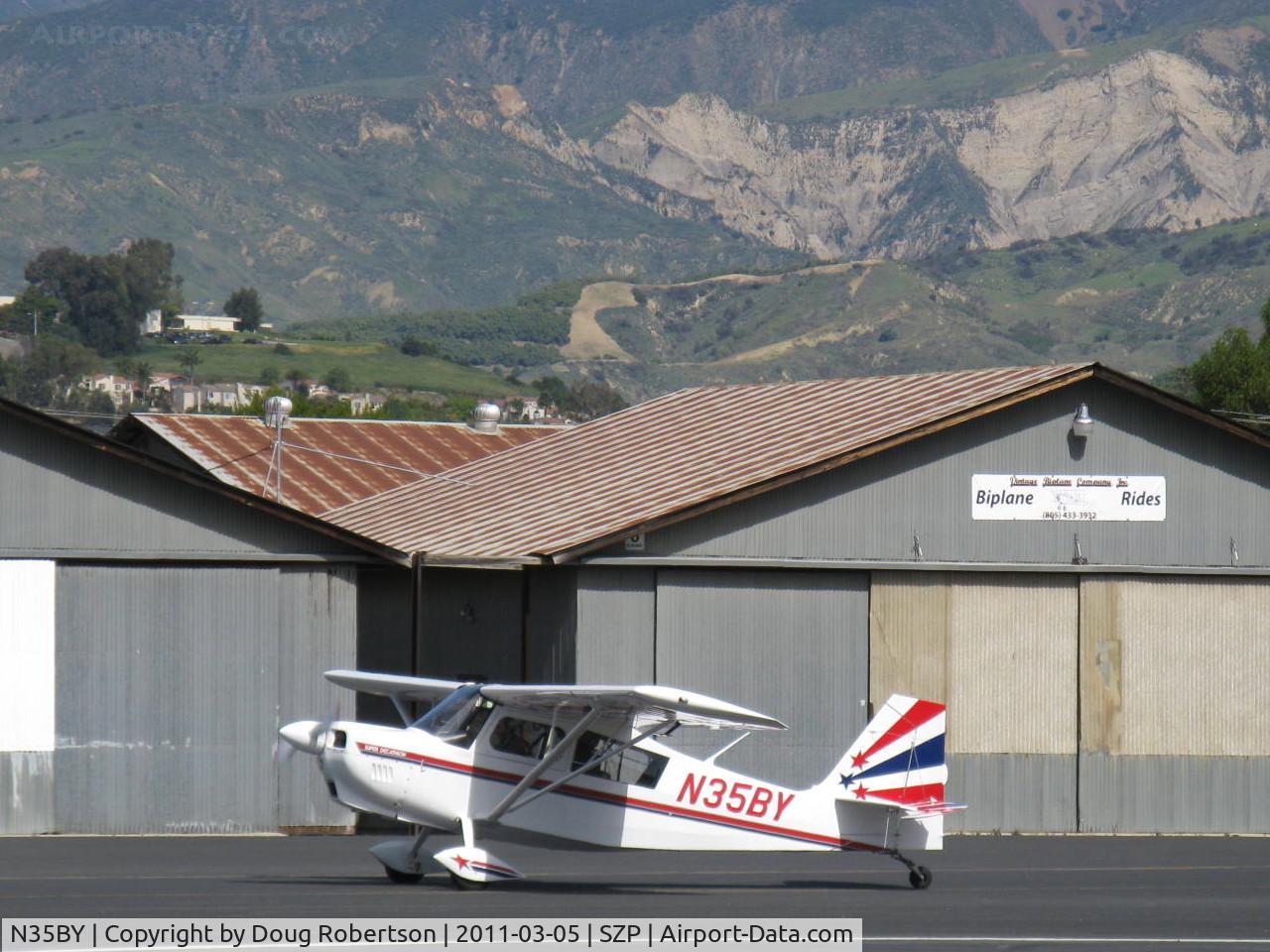 N35BY, 2005 American Champion 8KCAB Super Decathlon C/N 998-2005, 2005 American Champion 8KCAB SUPER DECATHLON, Lycoming AEIO-360 180 Hp, holding short Rwy 04