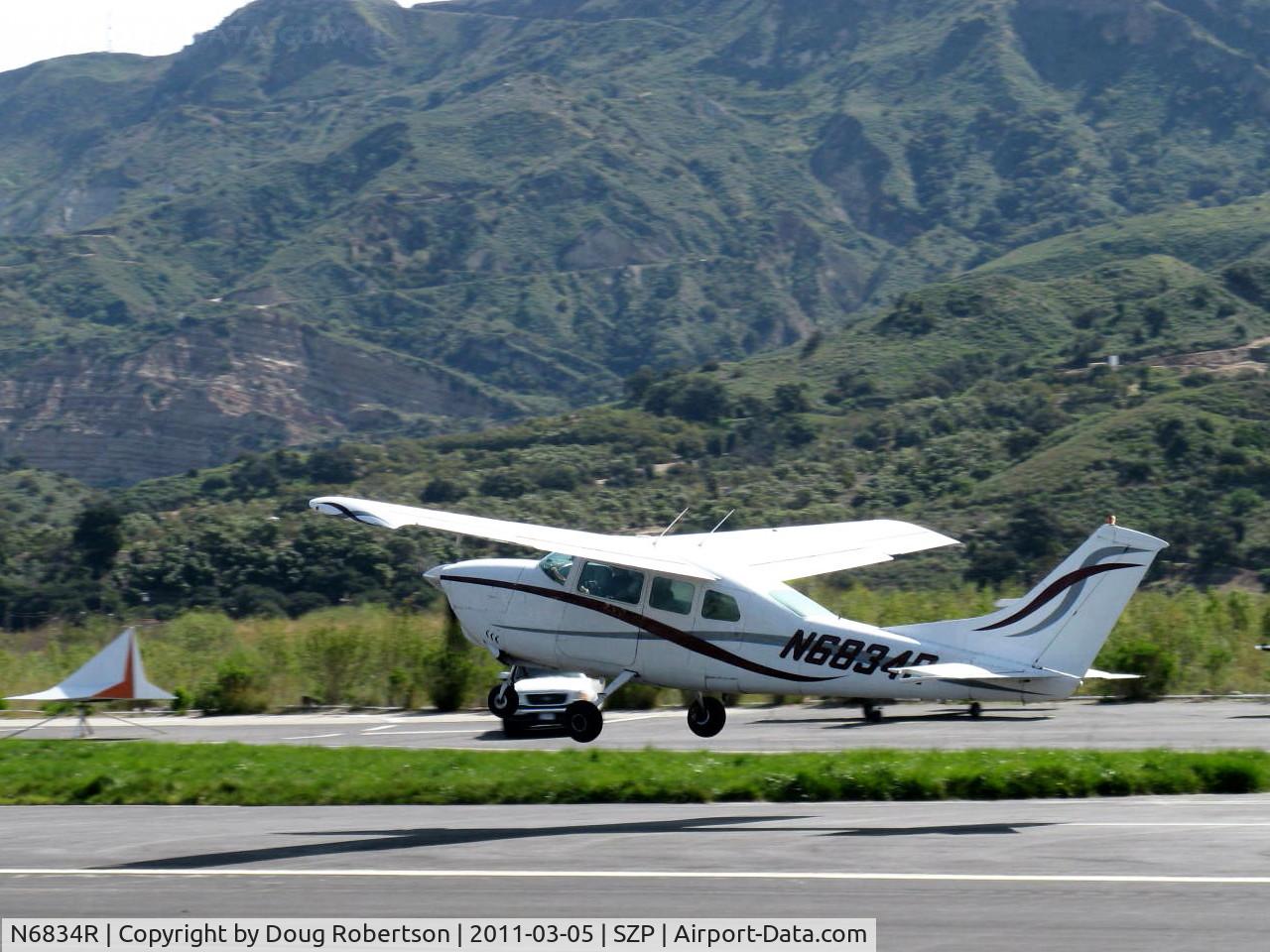N6834R, 1966 Cessna T210G Turbo Centurion C/N T210-0234, 1966 Cessna T210G TURBO CENTURION, Continental TSIO-520-C 285 Hp, landing Rwy 04
