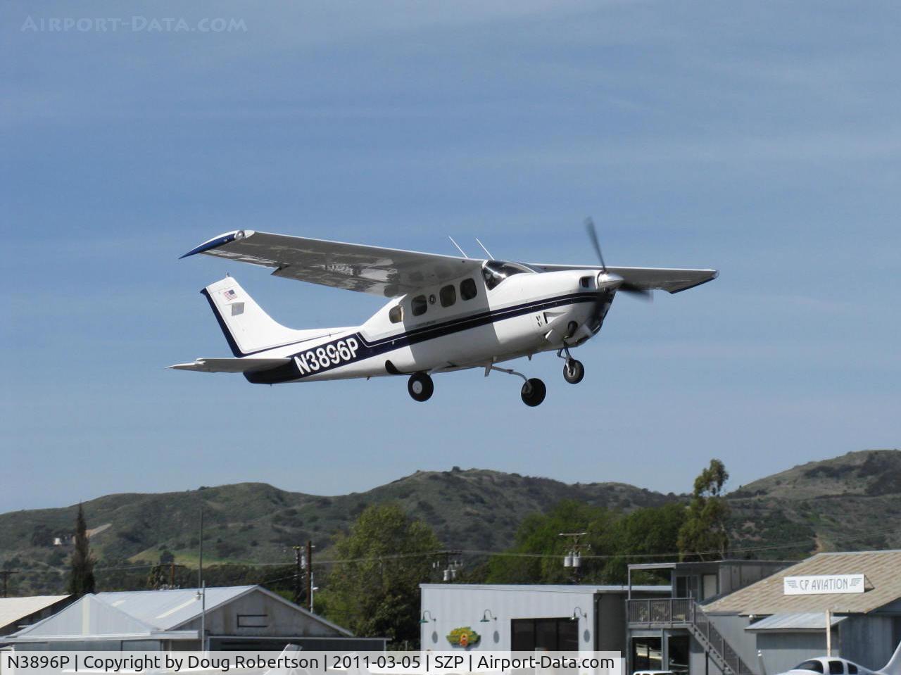 N3896P, 1978 Cessna P210N Pressurised Centurion C/N P21000071, 1978 P210 TURBO CENTURION, Continental TSIO-520-AF 310 Hp, takeoff climb Rwy 04