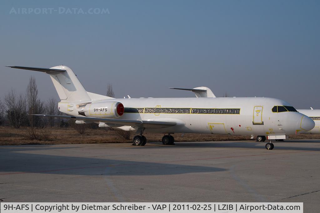 9H-AFS, 1996 Fokker 70 (F-28-0070) C/N 11571, Fokker 70