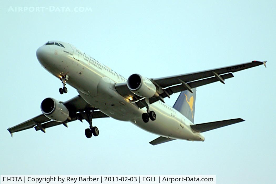 EI-DTA, 2008 Airbus A320-216 C/N 3732, Airbus A320-216 [3732] Air One Home~G 03/02/2011