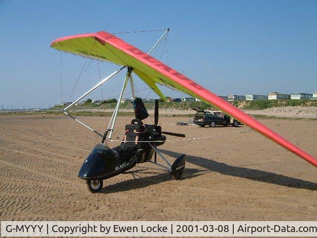 G-MYYY, 1995 Mainair Mainair Blade C/N 1031-0495-7-W829, G-MYYY on Middleton Sands