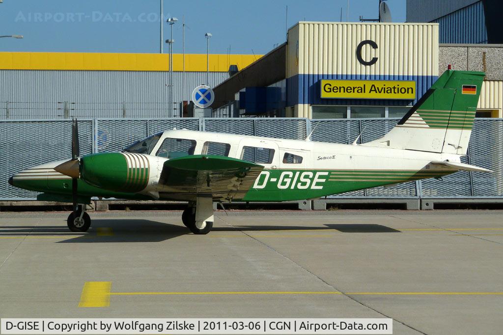 D-GISE, 1978 Piper PA-34-200T Seneca II C/N 34-7870193, visitor