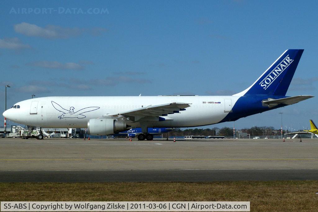 S5-ABS, 1981 Airbus A300B4-203 C/N 126, visitor