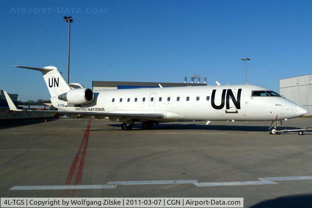 4L-TGS, 2000 Canadair CRJ-200LR (CL-600-2B19) C/N 7373, visitor