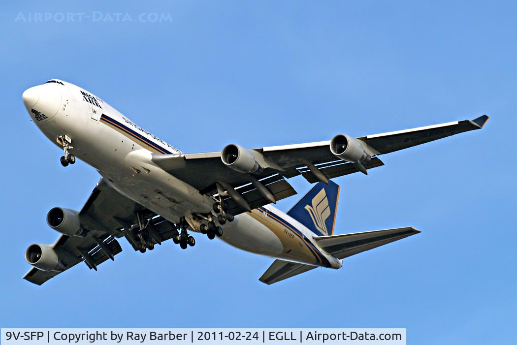 9V-SFP, 2005 Boeing 747-412F/SCD C/N 32902, Boeing 747-412F [32902] (Singapore Airlines Cargo) Home~G 24/02/2011.