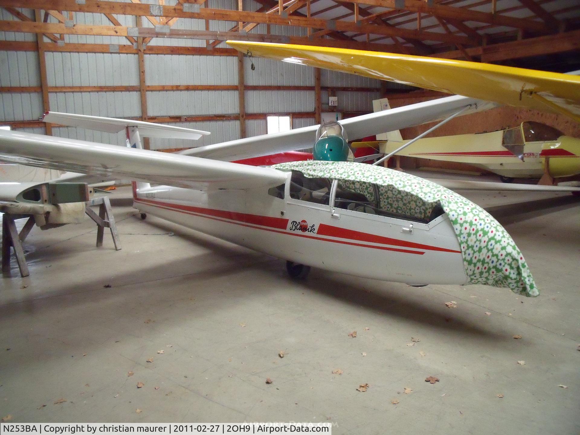 N253BA, 1992 Let L-23 Super Blanik C/N 917927, =)
