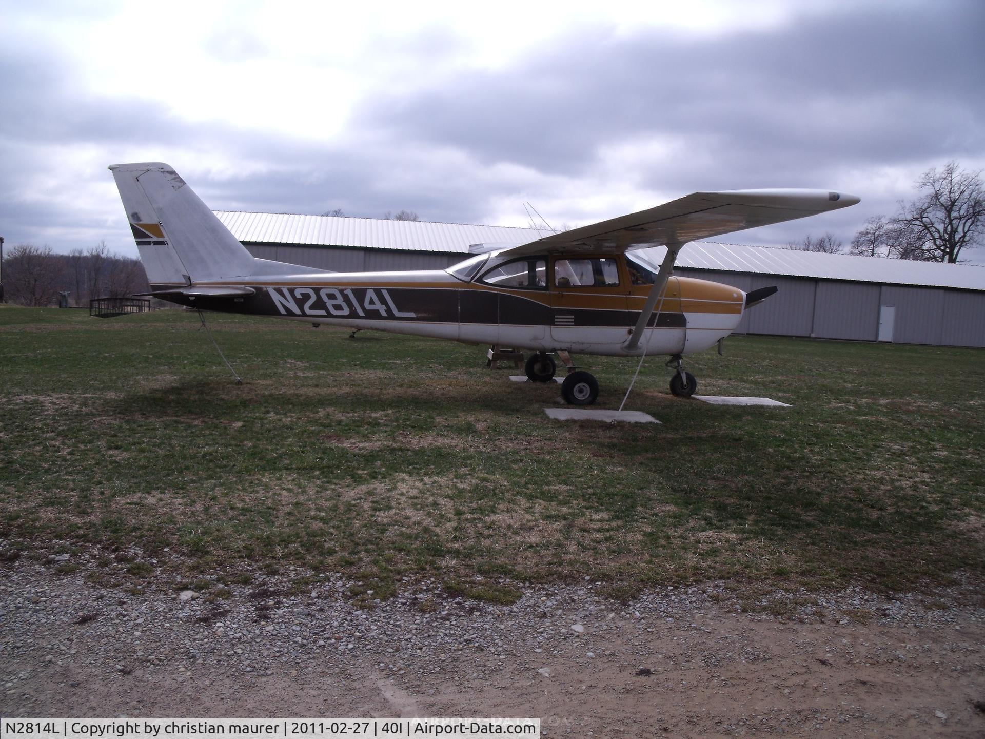 N2814L, 1967 Cessna 172H C/N 17256014, =)