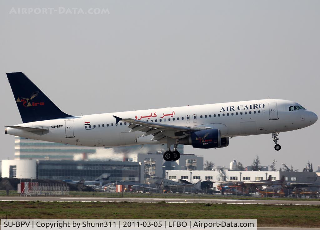 SU-BPV, 2006 Airbus A320-214 C/N 2966, Landing rwy 32R...