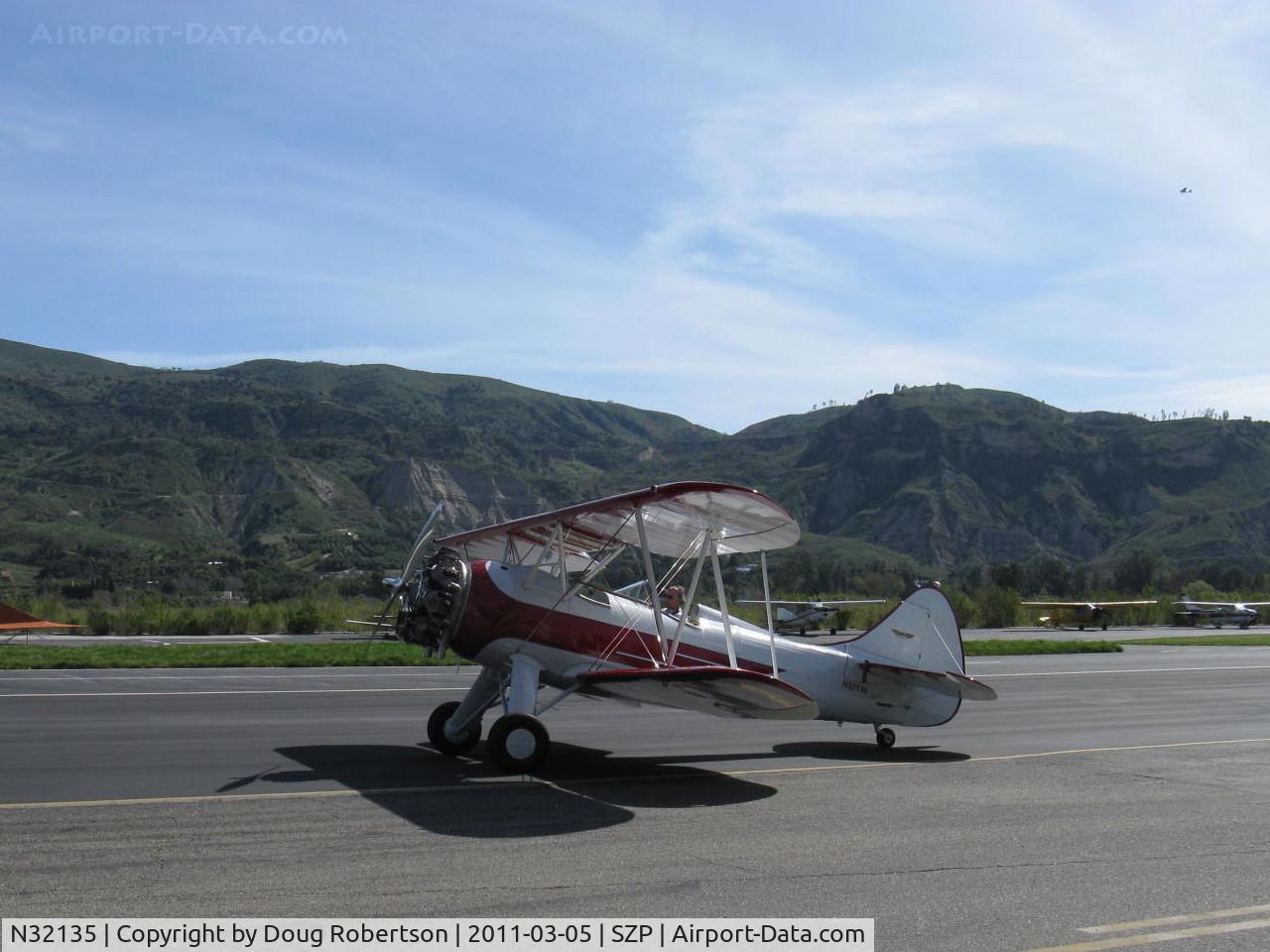 N32135, 1941 Waco UPF-7 C/N 5767, 1941 Waco UPF-7, Continental W670 220 Hp, stunning show plane, one of the prettiest classic biplanes, taxi to 22