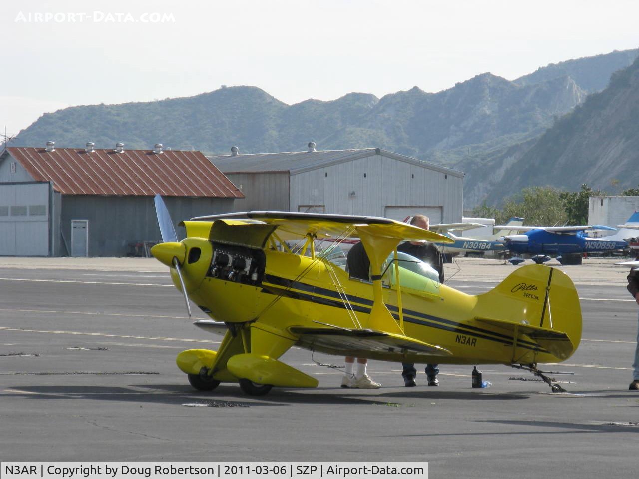 N3AR, 1974 Pitts S-1S Special C/N 10, 1974 Russell PITTS S-1S, Lycoming O&VO-360 180 Hp, added engine oil