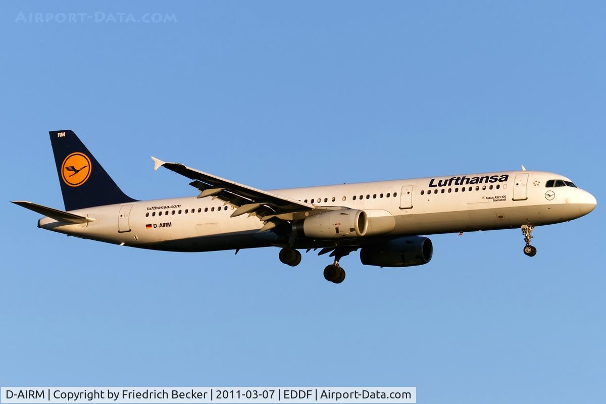D-AIRM, 1994 Airbus A321-131 C/N 0518, on final