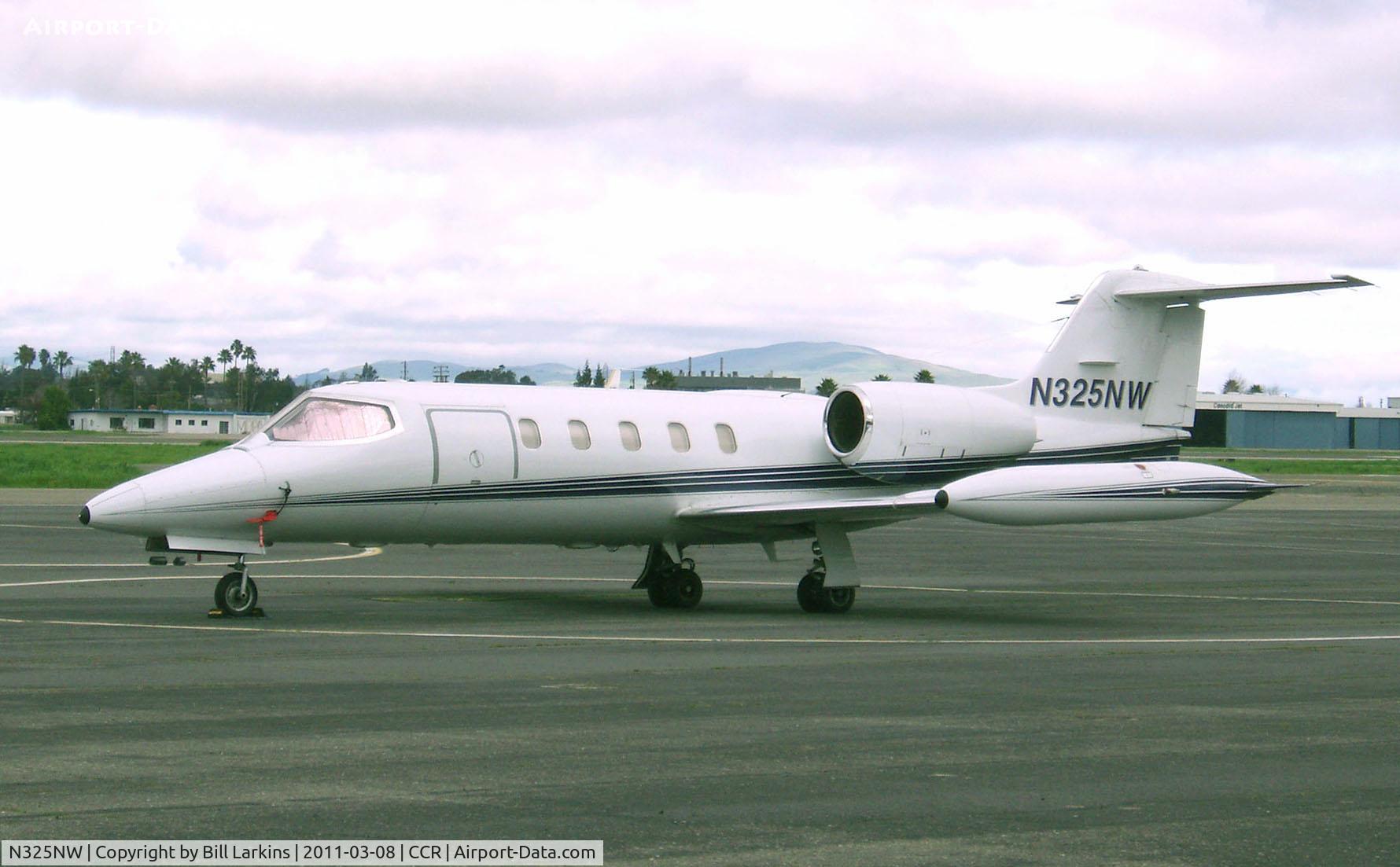 N325NW, 1980 Learjet 35A C/N 35-325, Visitor