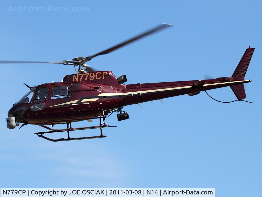 N779CP, 2001 Eurocopter AS-350B-2 Ecureuil Ecureuil C/N 3452, Leaving the Flying W