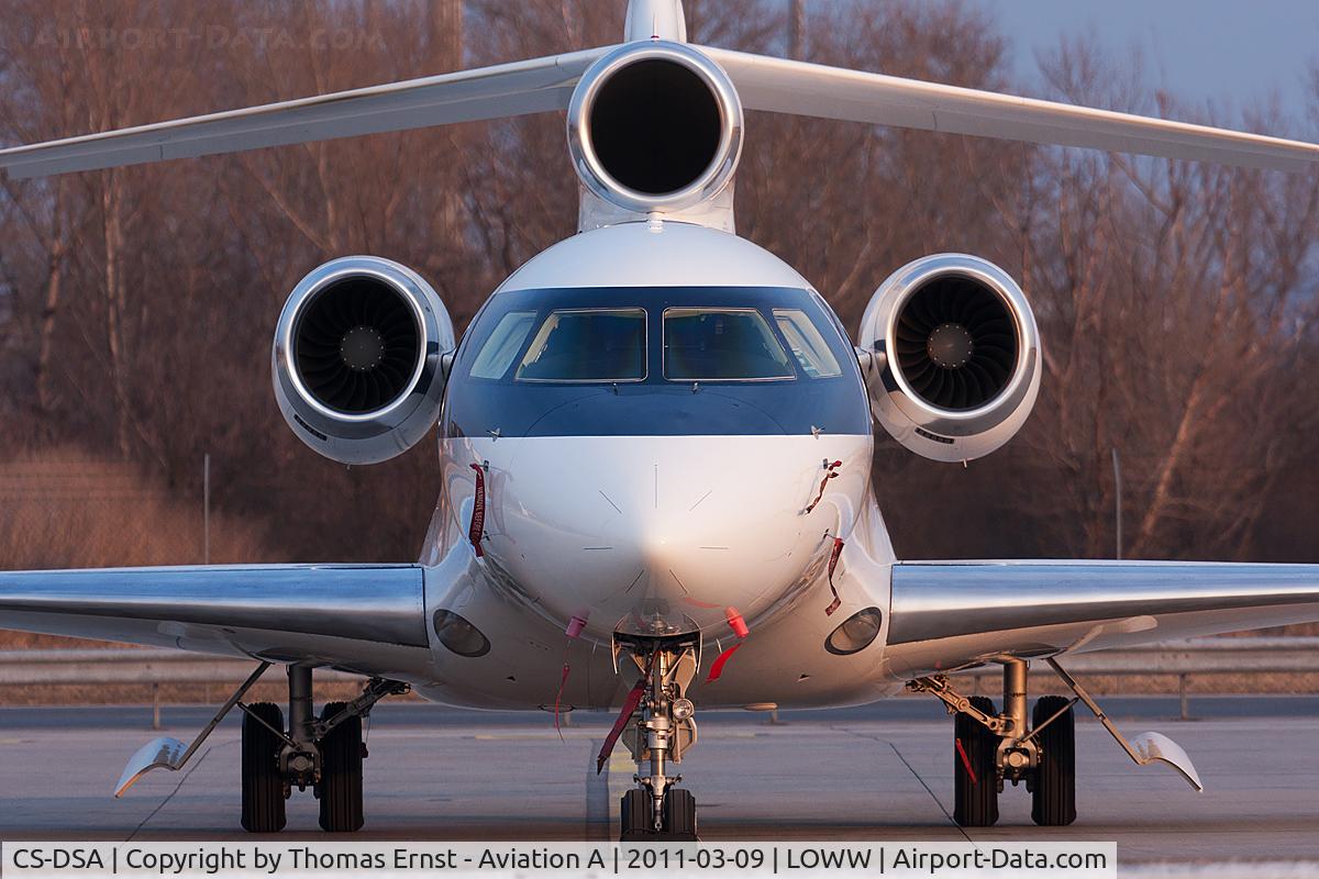 CS-DSA, 2007 Dassault Falcon 7X C/N 030, eye in eye