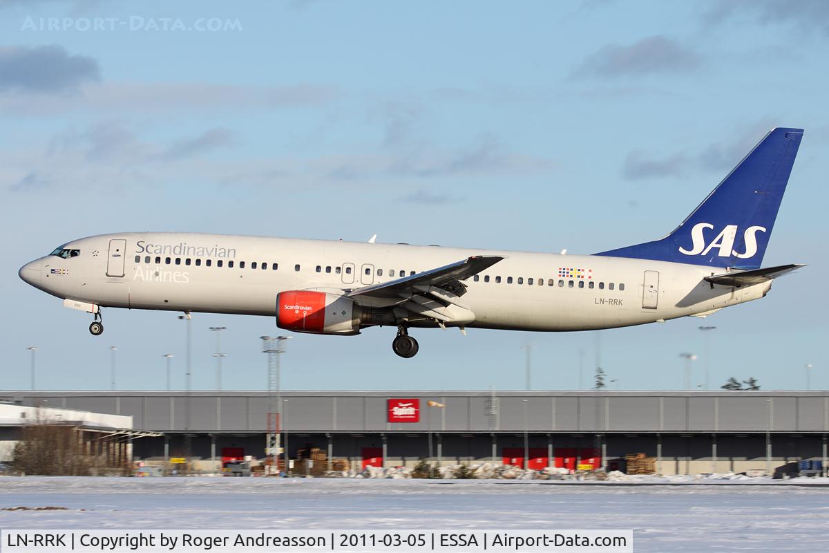 LN-RRK, 2002 Boeing 737-883 C/N 32278, SK1045 KRN-ARN