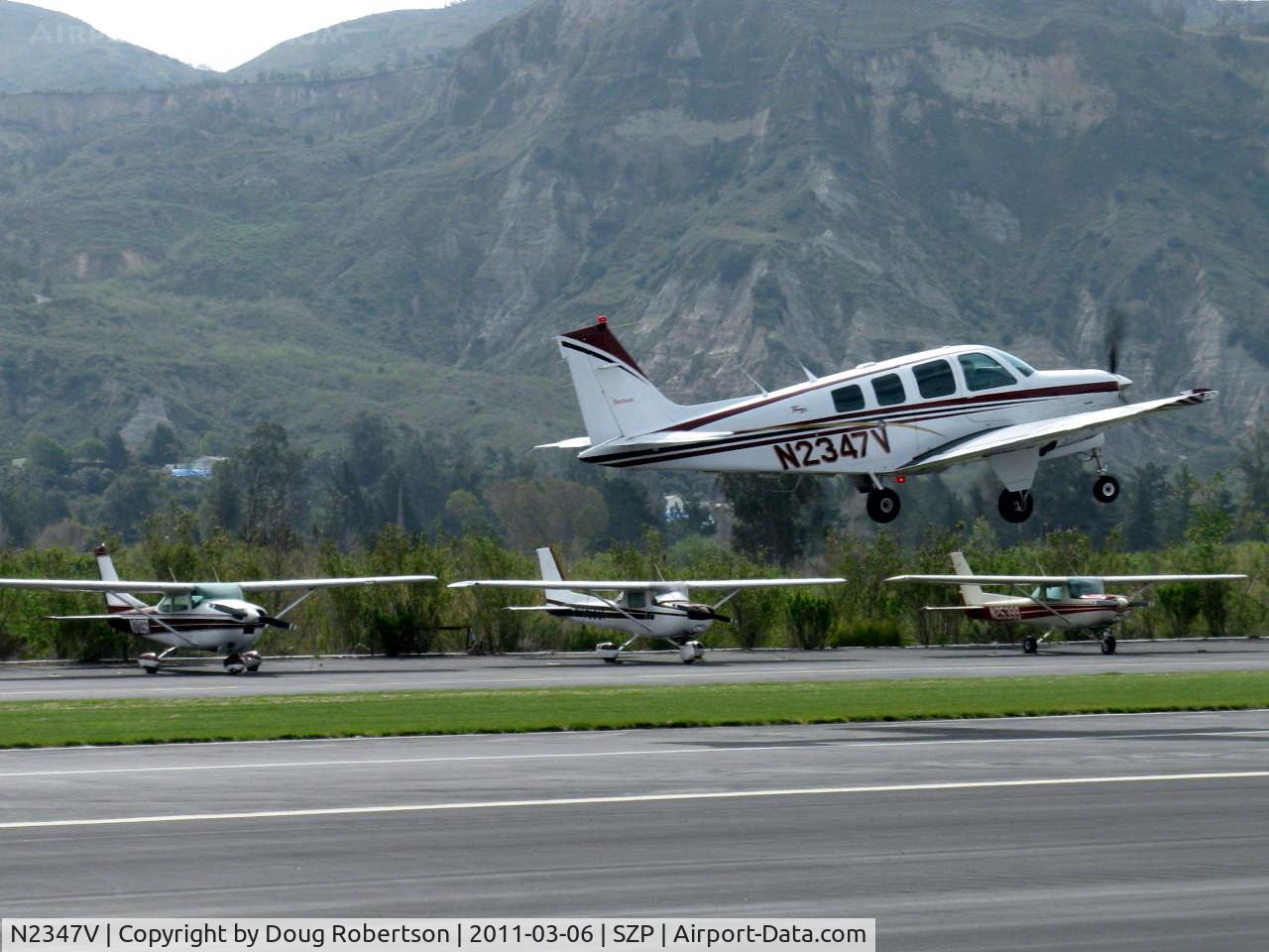 N2347V, 1998 Raytheon Aircraft Company A36 Bonanza C/N E-3147, 1998 Raytheon Beech A36 BONANZA, Continental IO-550-B 300 Hp, three-blade CS prop, takeoff climb Rwy 22