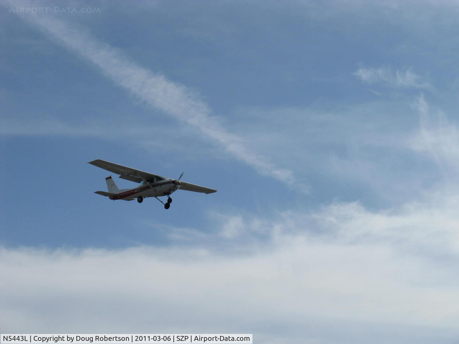 N5443L, 1980 Cessna 152 C/N 15284315, 1980 Cessna 152 II, Lycoming O-235 110 Hp, on final Rwy 22