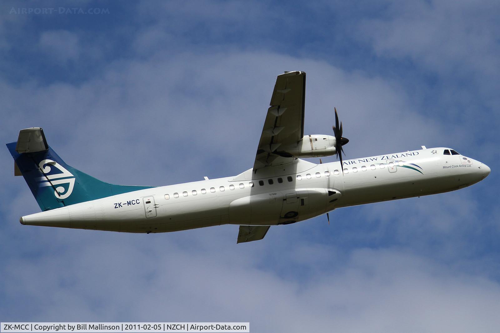 ZK-MCC, 2004 ATR 72-212A C/N 714, up and away to ROT