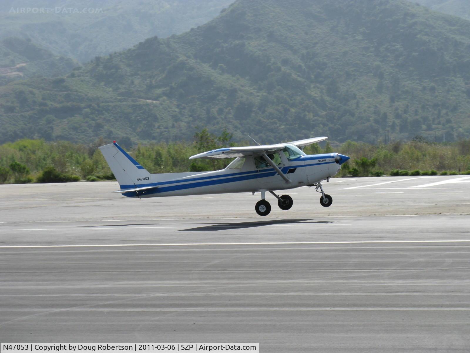 N47053, 1979 Cessna 152 C/N 15283163, 1979 Cessna 152, Lycoming O-235 110 Hp, takeoff Rwy 22