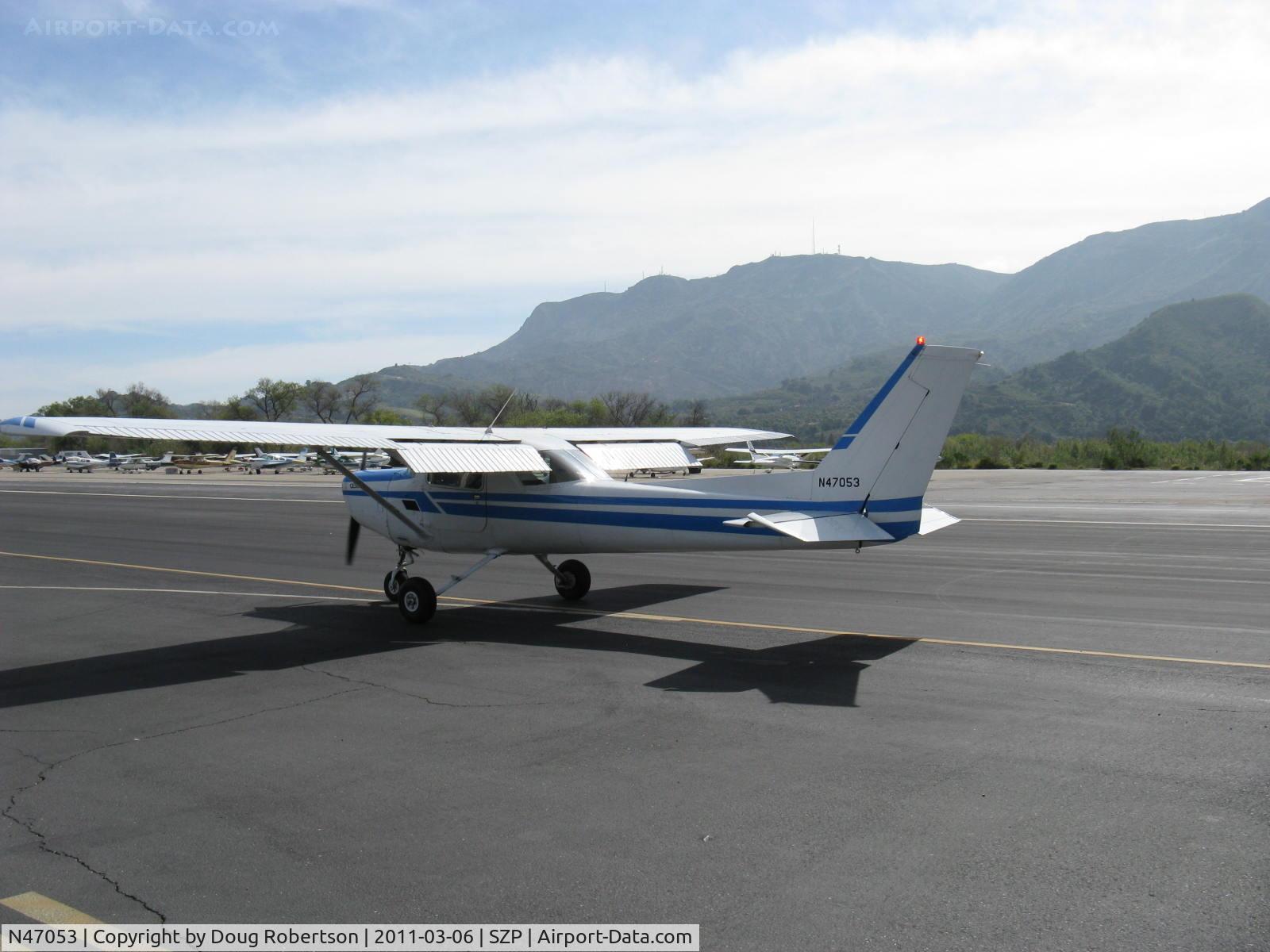 N47053, 1979 Cessna 152 C/N 15283163, 1979 Cessna 152, Lycoming O-235 110 Hp, taxi