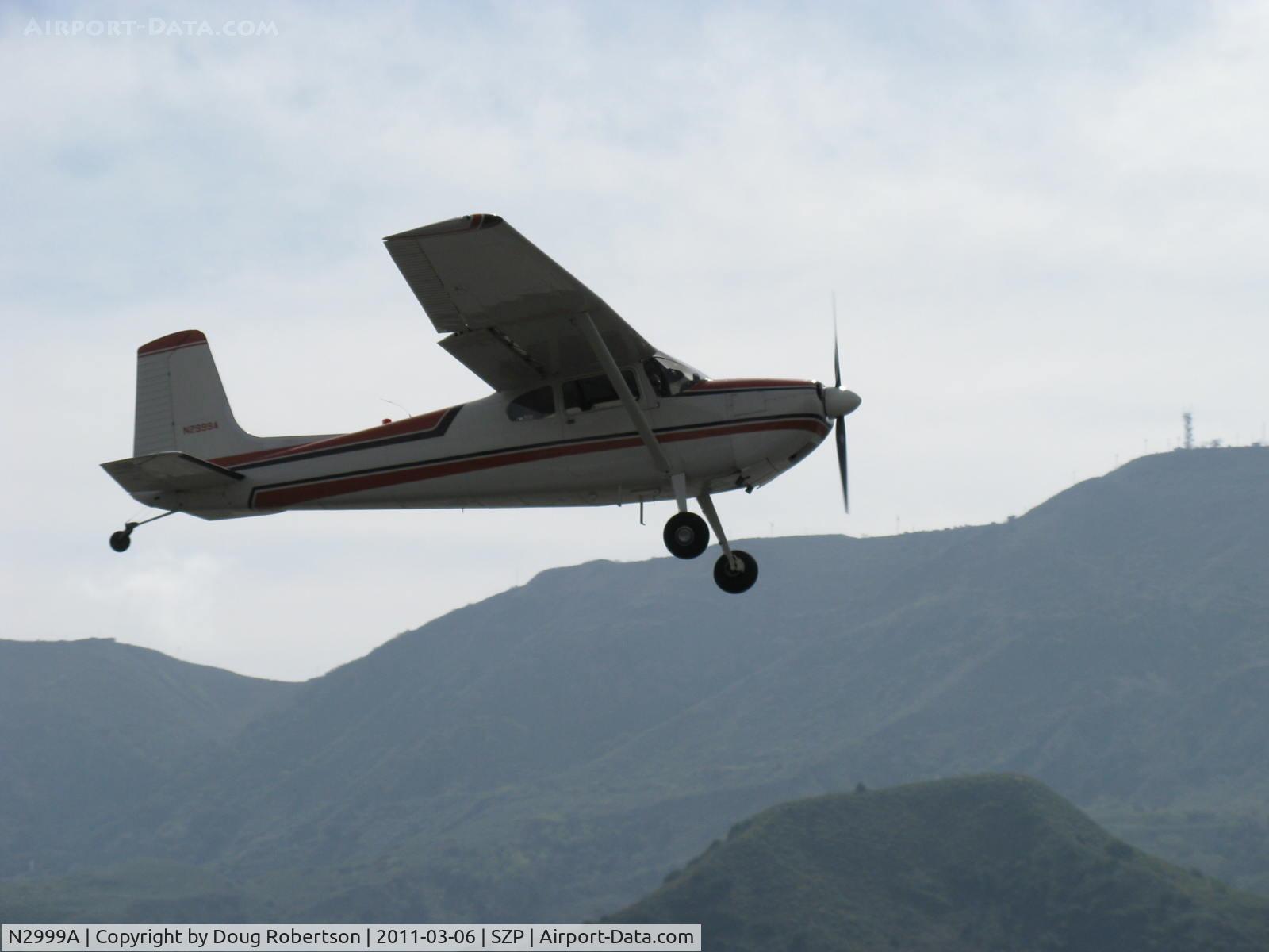 N2999A, 1953 Cessna 180 C/N 30199, 1953 Cessna 180, Continental O-470-A 225 Hp, 1st year of production-not called Skywagon until 1969 model year, takeoff climb Rwy 22