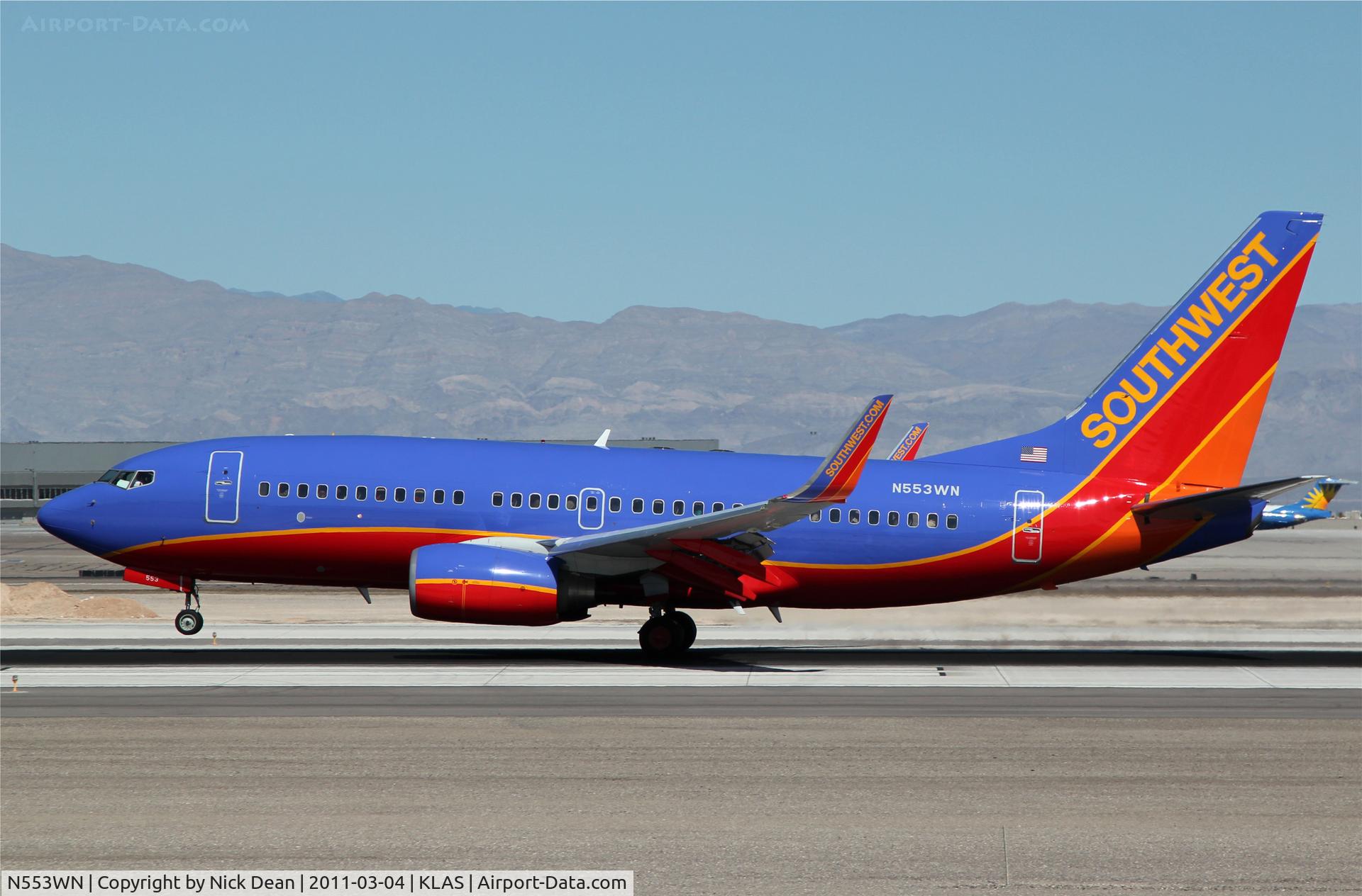 N553WN, 2002 Boeing 737-7BX C/N 30745, KLAS