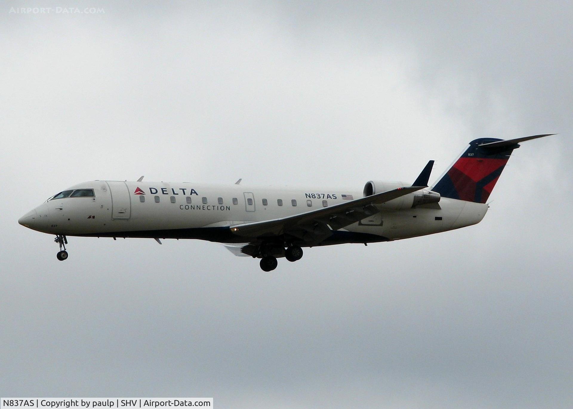 N837AS, 1998 Bombardier CRJ-200ER (CL-600-2B19) C/N 7271, Landing at Shreveport Regional.