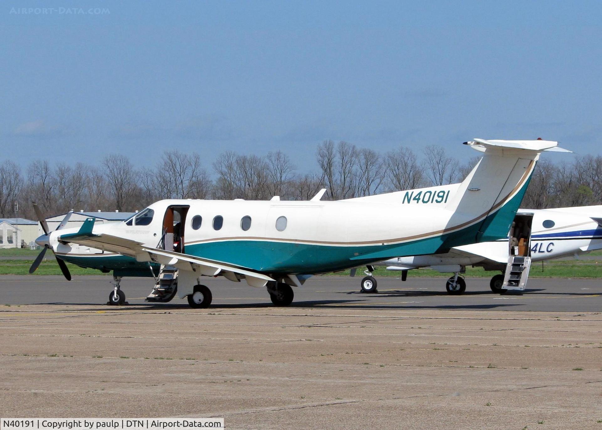 N40191, 1999 Pilatus PC-12/45 C/N 248, At Downtown Shreveport.