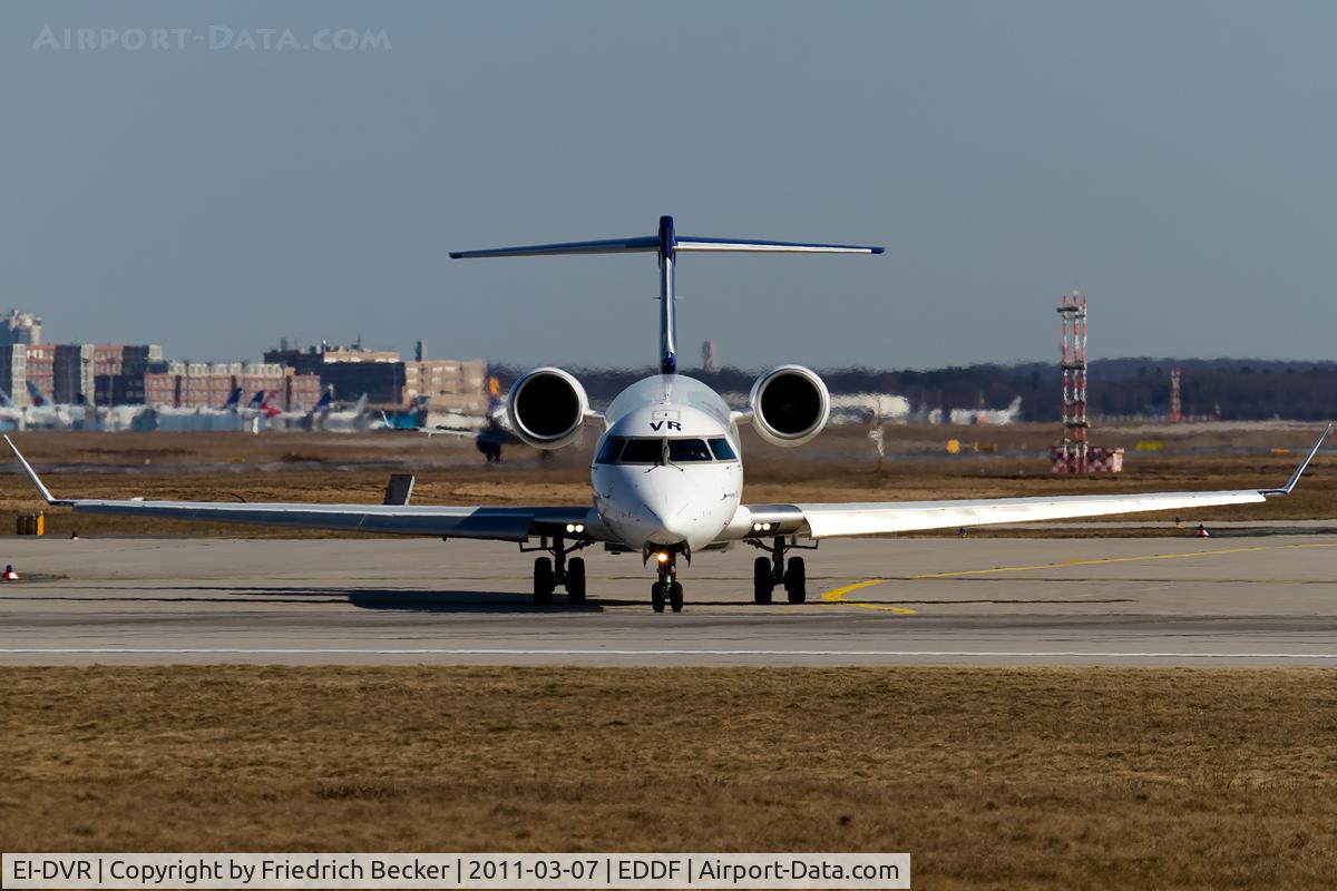 EI-DVR, 2006 Bombardier CRJ-900 NG (CL-600-2D24) C/N 15118, line up