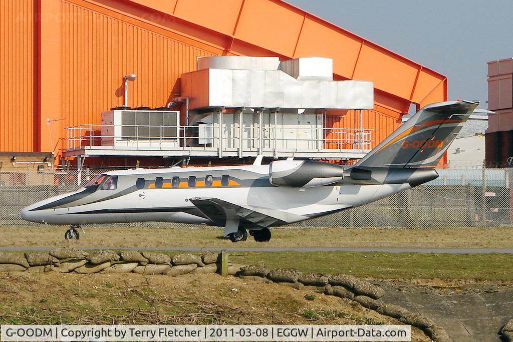 G-OODM, 2003 Cessna 525A CitationJet CJ2 C/N 525A-0190, 2003 Cessna CESSNA 525A, c/n: 525A-0190 at Luton