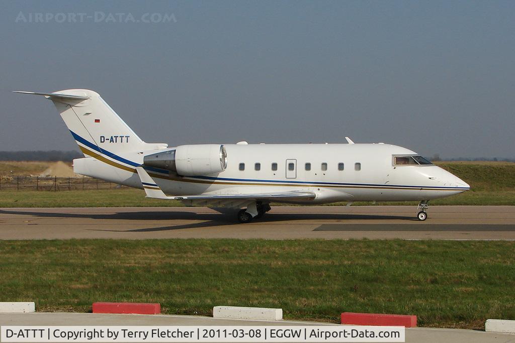 D-ATTT, 2005 Bombardier Challenger 604 (CL-600-2B16) C/N 5609, German registered 2005 Bombardier Challenger 604, c/n: 5609 at Luton