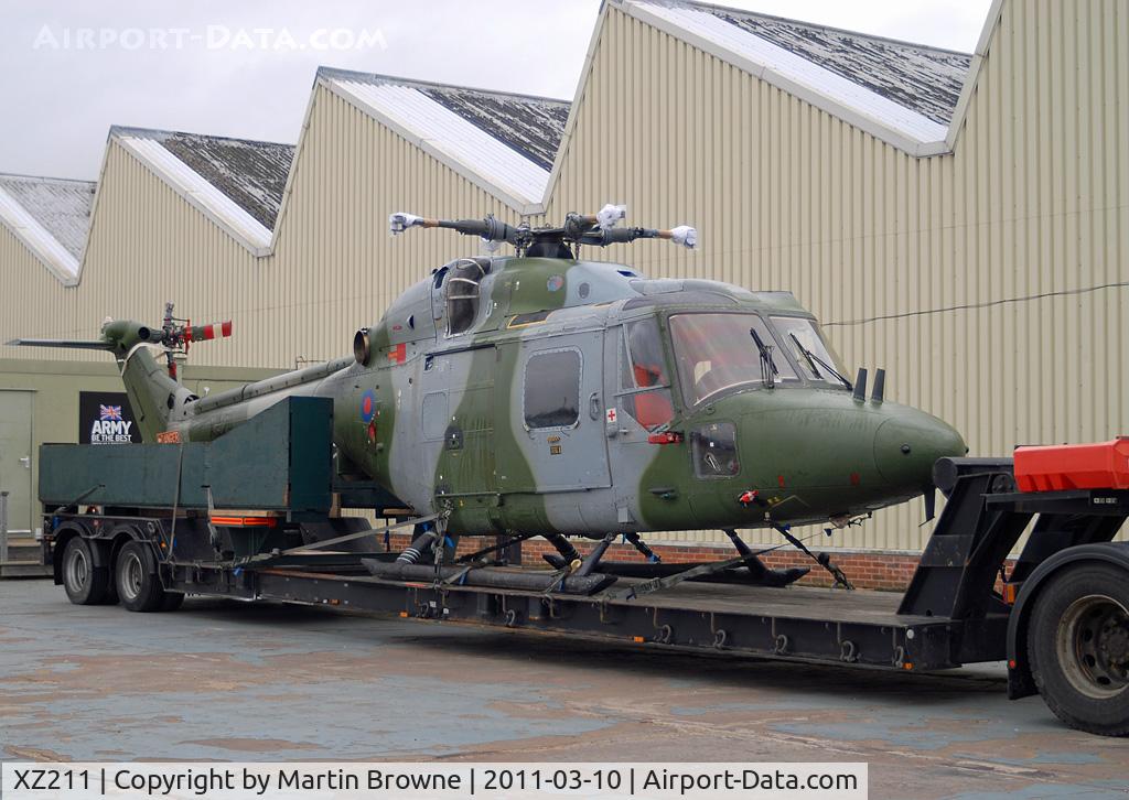 XZ211, 1979 Westland Lynx AH.7 C/N 127, SHOT OFF AIRPORT AT ASHFORD