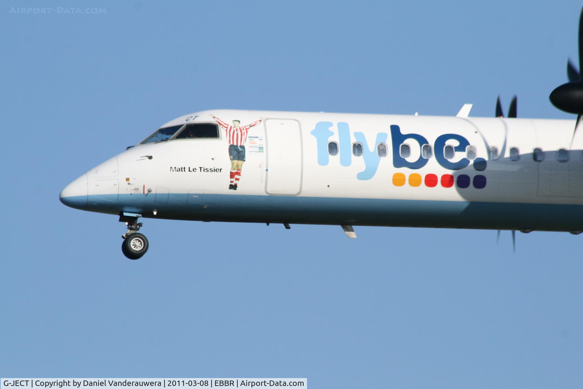 G-JECT, 2006 De Havilland Canada DHC-8-402Q Dash 8 C/N 4144, Arrival of flight BE593 to RWY 25L